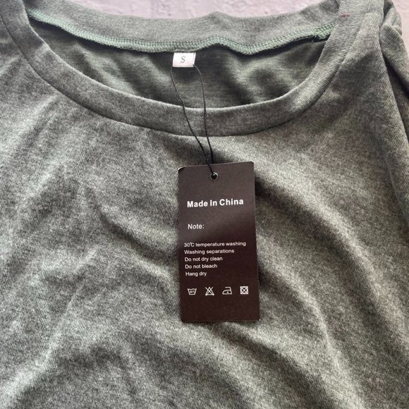 Molerani Women's Long Sleeve Blouse - Picture 6 of 8